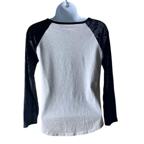 Place T-Shirt Womens Size XL 14 Bee Stars Heart Wings Patch Raglan Velvet Sleeve - Picture 2 of 7